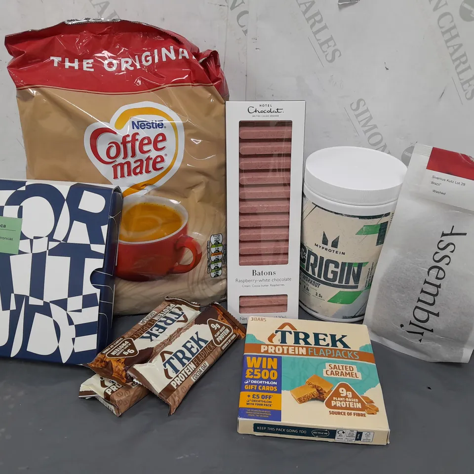 APPROXIMATELY 9 ASSORTED FOOD AND DRINK TO INCLUDE NESTLE COFFEE MATE, MYPROTEIN ORIGIN PRE-WORKOUT SOUR APPLES FLAVOUR, HOTEL CHOCOLAT RASPBERRY-WHITE CHOCOLATE BATONS