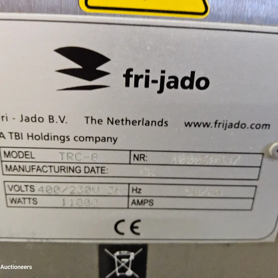 FRI-JADO ELECTRIC COMBI OVEN Model TRC-8