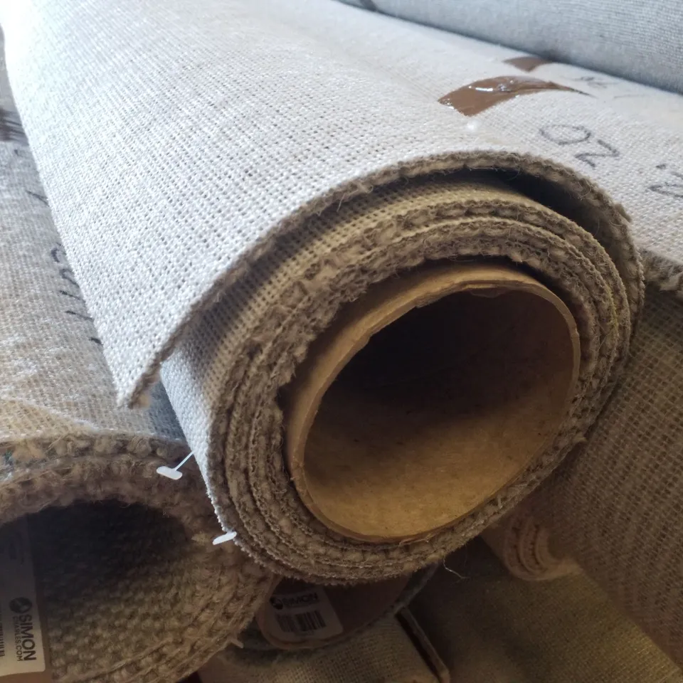 ROLL OF QUALITY 4M LAKELAND WINDERMERE LATTICE CARPET - 4×1.82M