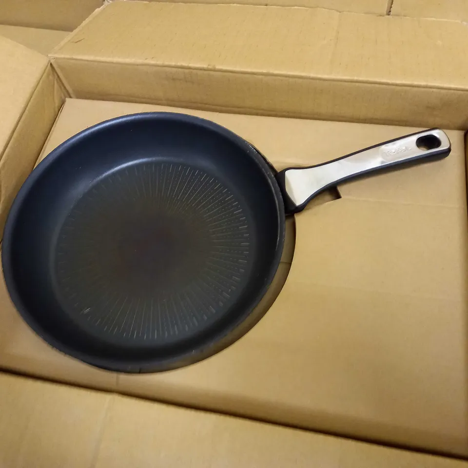 TEFAL G25906AZ UNLIMITED ON INDUCTION 28 CM NON-STICK FRYING PAN