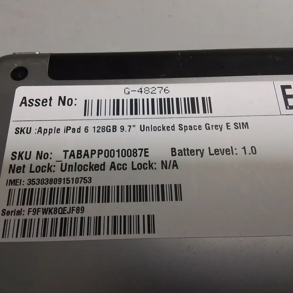 UNBOXED APPLE IPAD 6 128GB 9.7" IN SPACE GREY