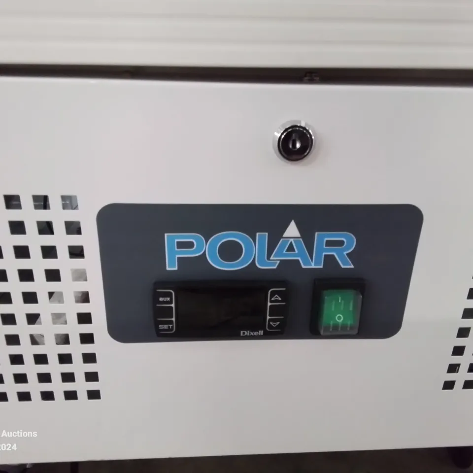 POLAR COMMERCIAL GLASS FRONT DISPLAY FRIDGE - UNPROCESSED RAW RETURN 