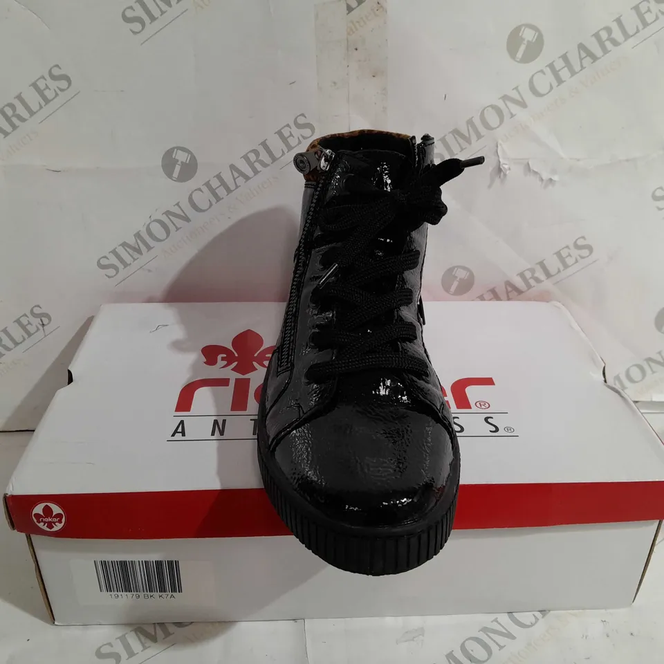 BOXED RIEKER HIGH TOP CUFFED SHOES, LEOPARD/BLACK - SIZE 7.5