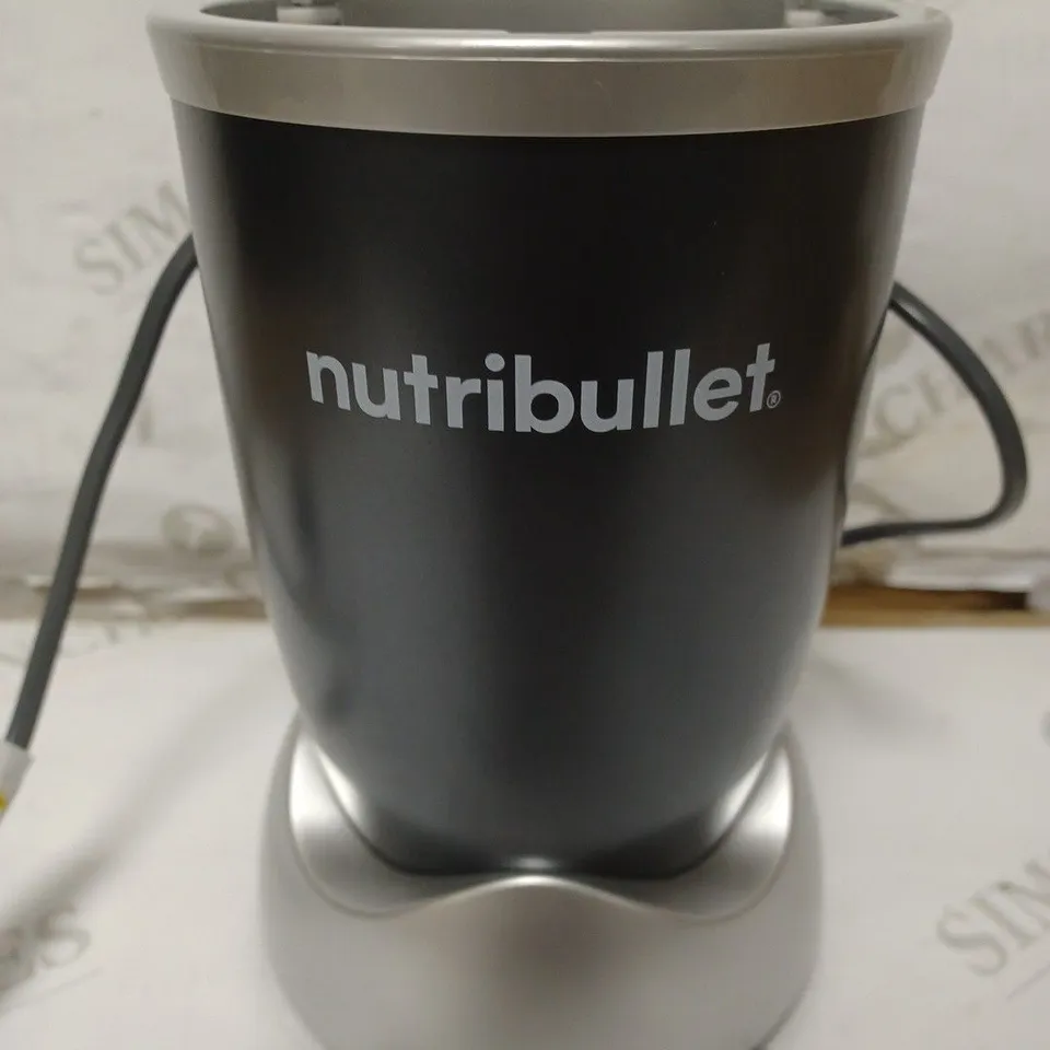 NUTRIBULLET 600 SERIES 600W NUTRITION EXTRACTOR 