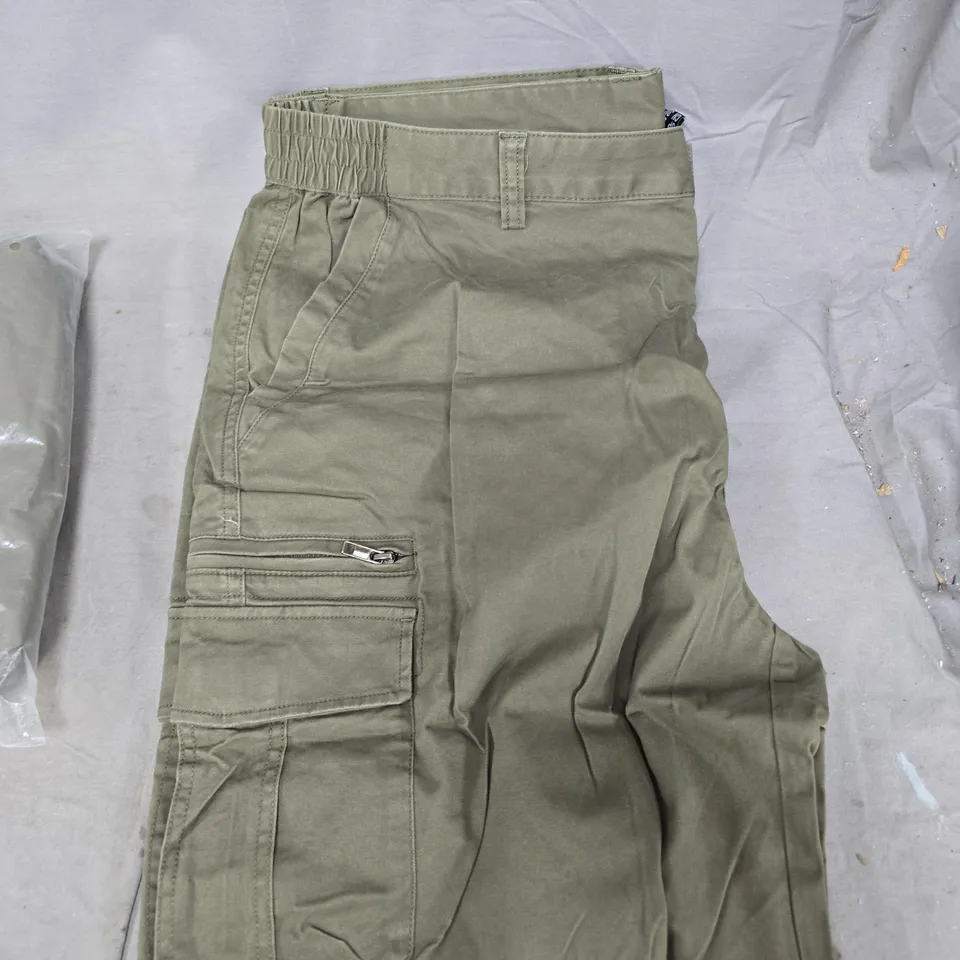 Magcomsen AND KEFITEVD Cargo SHORTS – Olive/Khaki Green, 2 Pairs (US 34 & US 38) – Men's