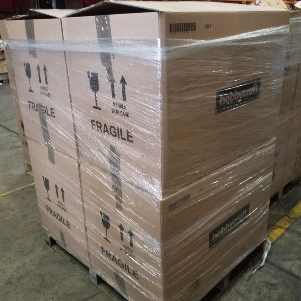 PALLET CONTAINING ASSORTED CHRISTMAS  PRODUCTS & DECORATIONS INCLUDING LED NEON LIGHT, LED WOODEN TREES, COLOUR-IN CARDBOARD CHRISTMAS TREE, WREATHS & CHRISTMAS PUZZLES