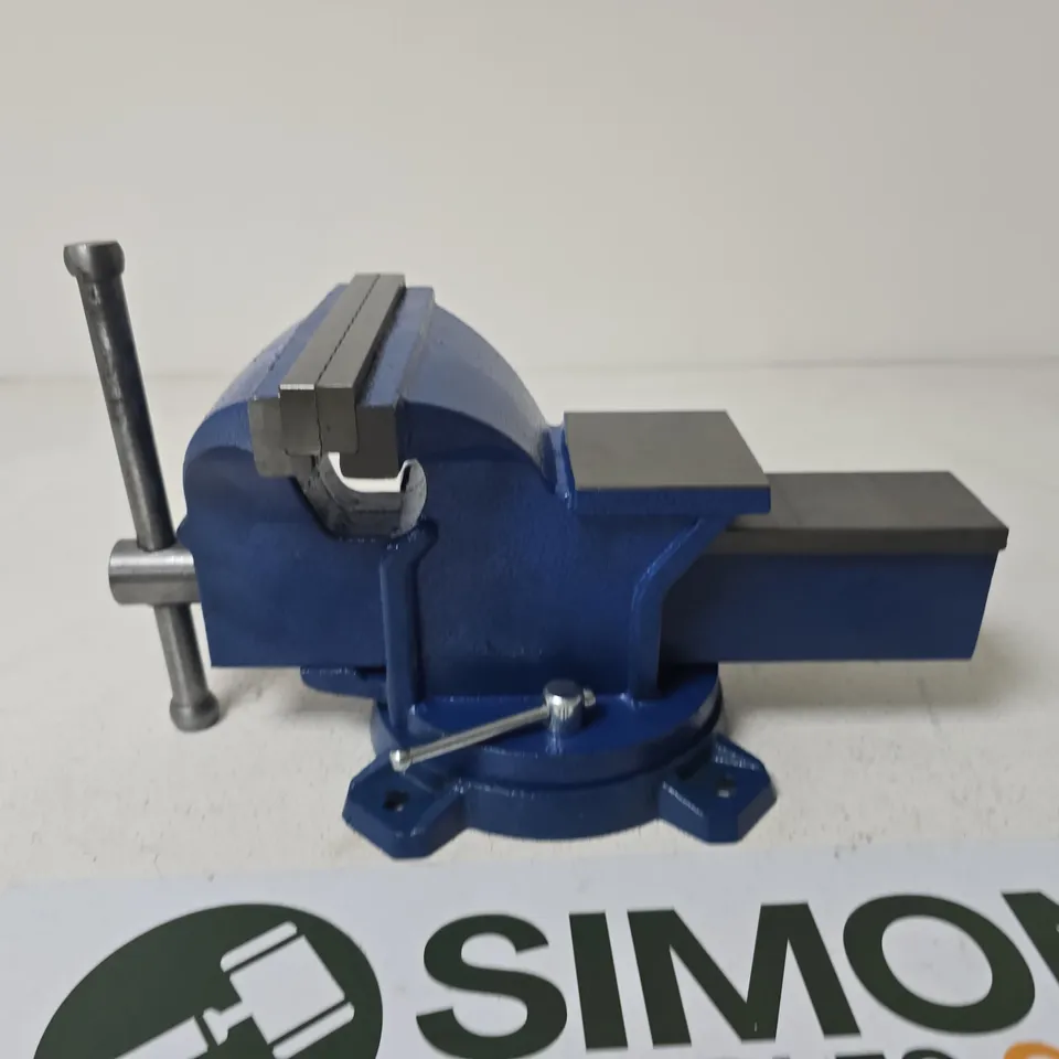 BLUE METAL BENCH VICE WITH SWIVEL BASE