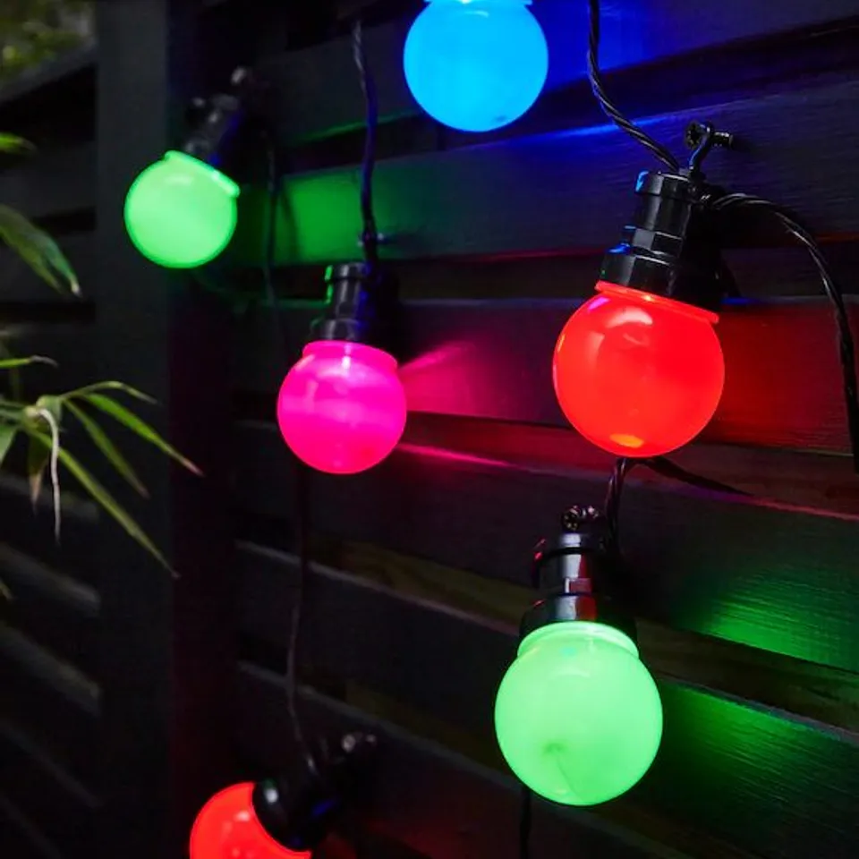 20 MAINS POWERED CONNECTABLE FESTOON LIGHTS
