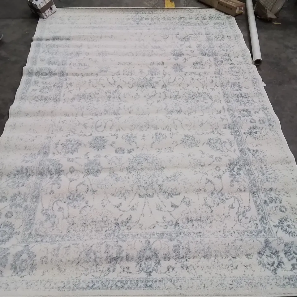 JACQUELYN FLORAL AREA RUG APPROXIMATELY 270X184CM