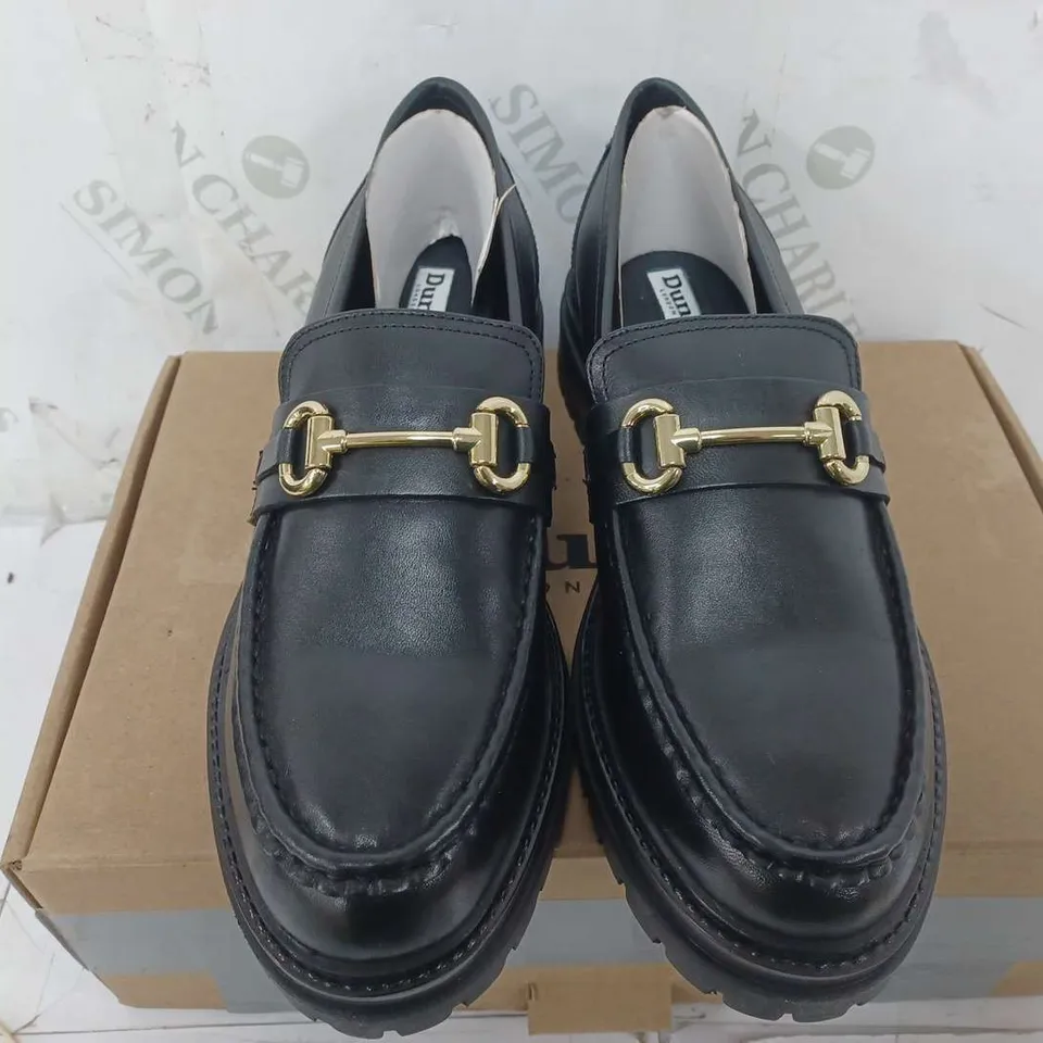 BOXED PAIR OF OUTLET DUNE GALLAGHER CHUNKY SNAFFLE TRIM LOAFERS IN BLACK - SIZE 8