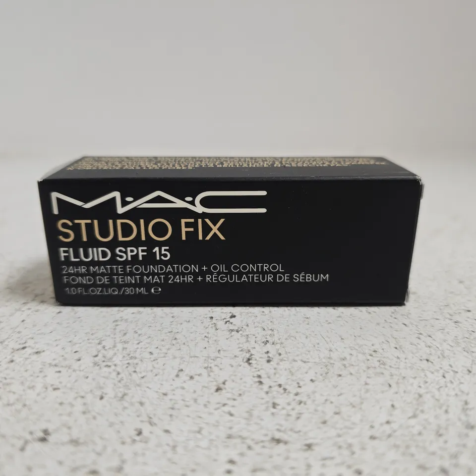 MAC STUDIO FIX FLUID SPF 15 FOUNDATION – 30ML