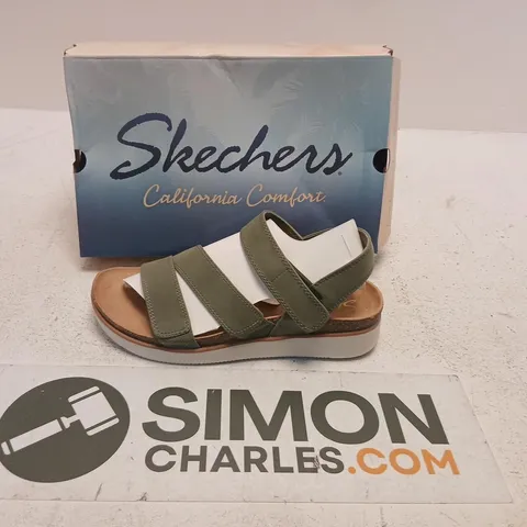 SKECHERS CALIFORNIA COMFORT GREEN SANDALS – UK 5 (EU 38) WOMENS