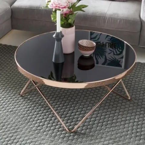 BOXED COEN COFFEE TABLE