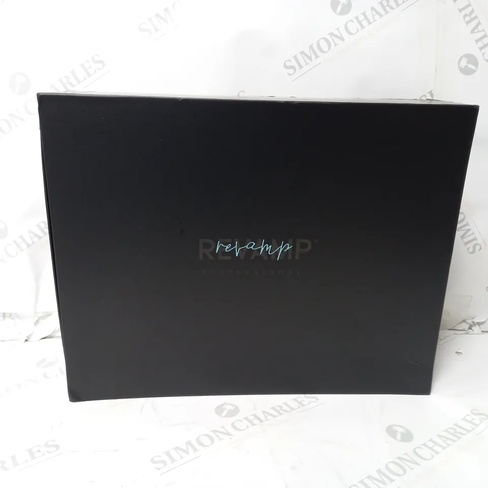 BOXED REVAMP PROGLOSS 6 IN 1 AIRSTYLER
