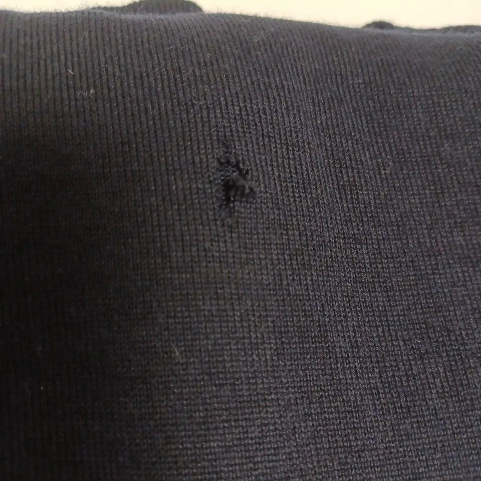 BOSS ROUND NECK JUMPER - DARK BLUE - 2X XL. 