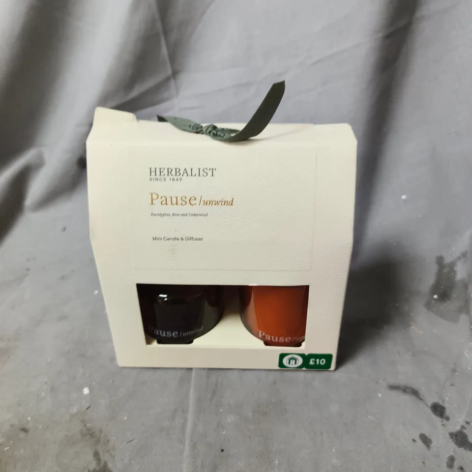 HERBALIST PAUSE UNWIND MINI CANDLES & DIFFUSER GIFT SET