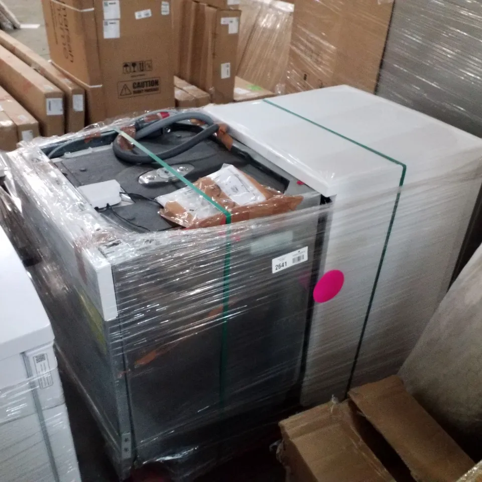 PALLET OF APPROXIMATELY 4 UNPROCESSED RAW RETURN WHITE GOODS TO INCLUDE;