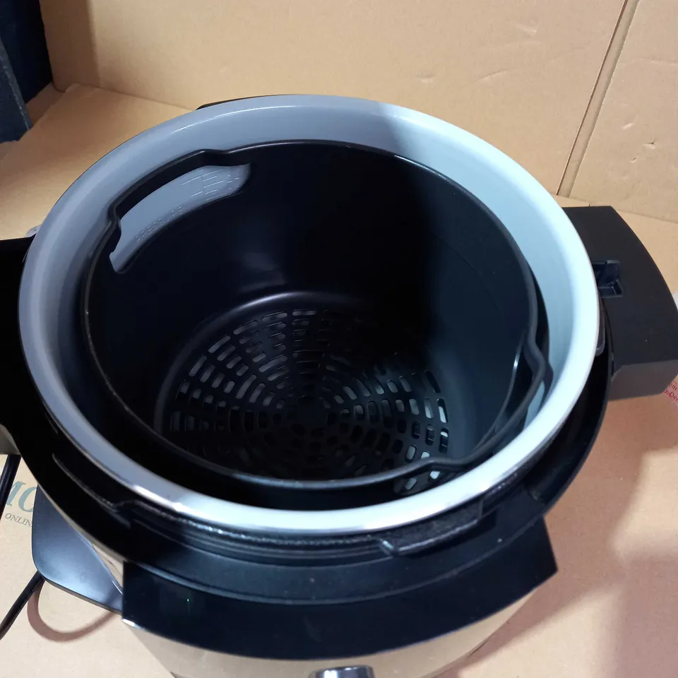 NINJA FOODI MAX MULTI COOKER