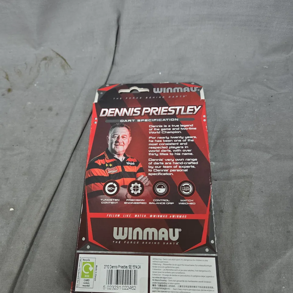 WINMAU DENNIS PRIESTLEY DARTS SET – 3 X 24G STEEL TIP