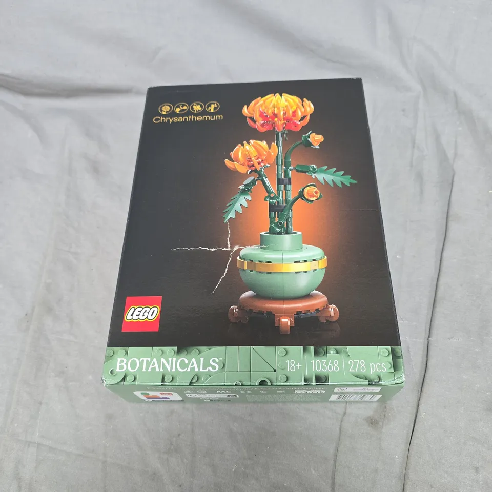 BOXED LEGO CHRYSANTHEMUM BOTANICAL COLLECTION - 10368