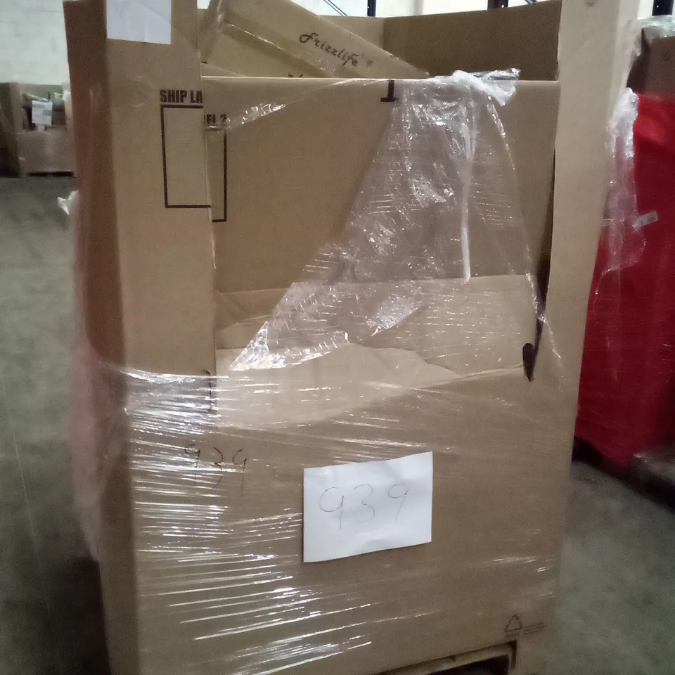 UNPROCESSED PALLET OF ASSORTED HOUSEHOLD GOODS TO INCLUDE ALUMINIUM FRAME WHITE BOARD, 20" FLOOR FAN, AND 42" CEILING FAN