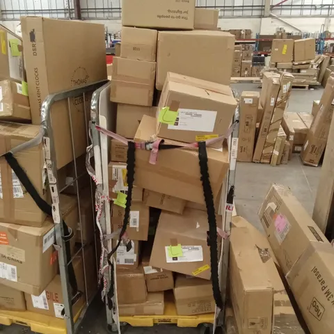 CAGE OF ASSORTED DESIGNER INDOOR LIGHTING PRODUCTS