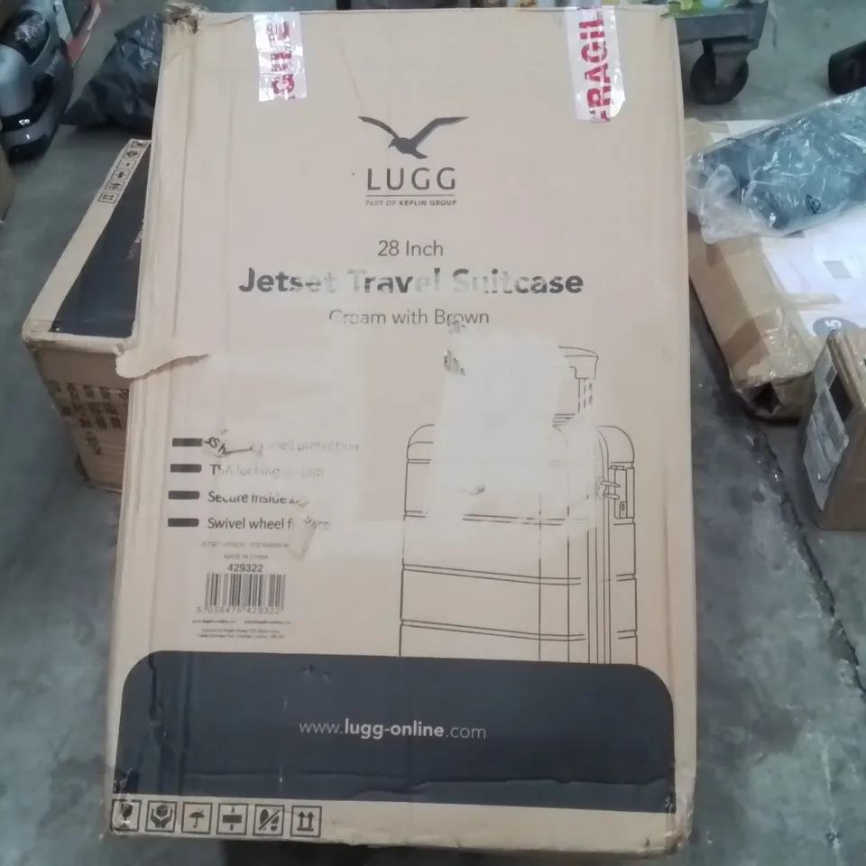 BOXED LUGG - 28INCH JETSET TRAVEL SUITCASE CREAM WITH BROWN