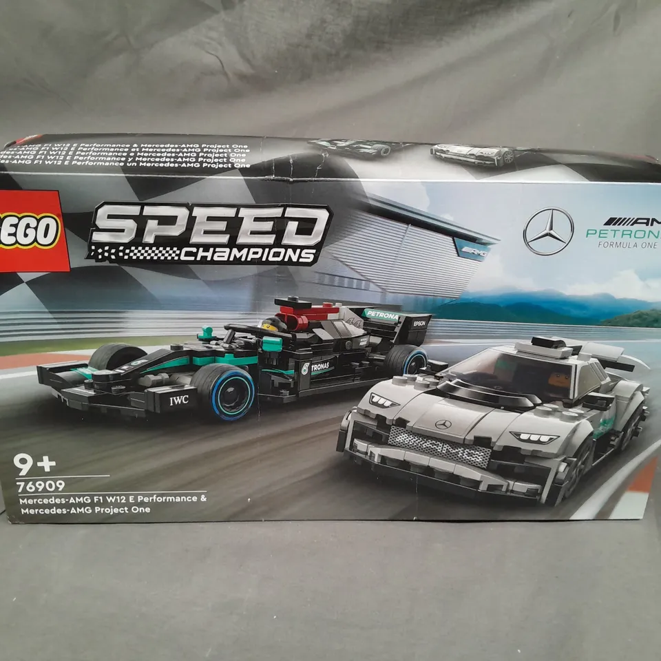 LEGO SPEED CHAMPION - MERCEDES-AMG F1 W12 E PERFORMANCE AND MERCEDES - AMG PROJECT ONE