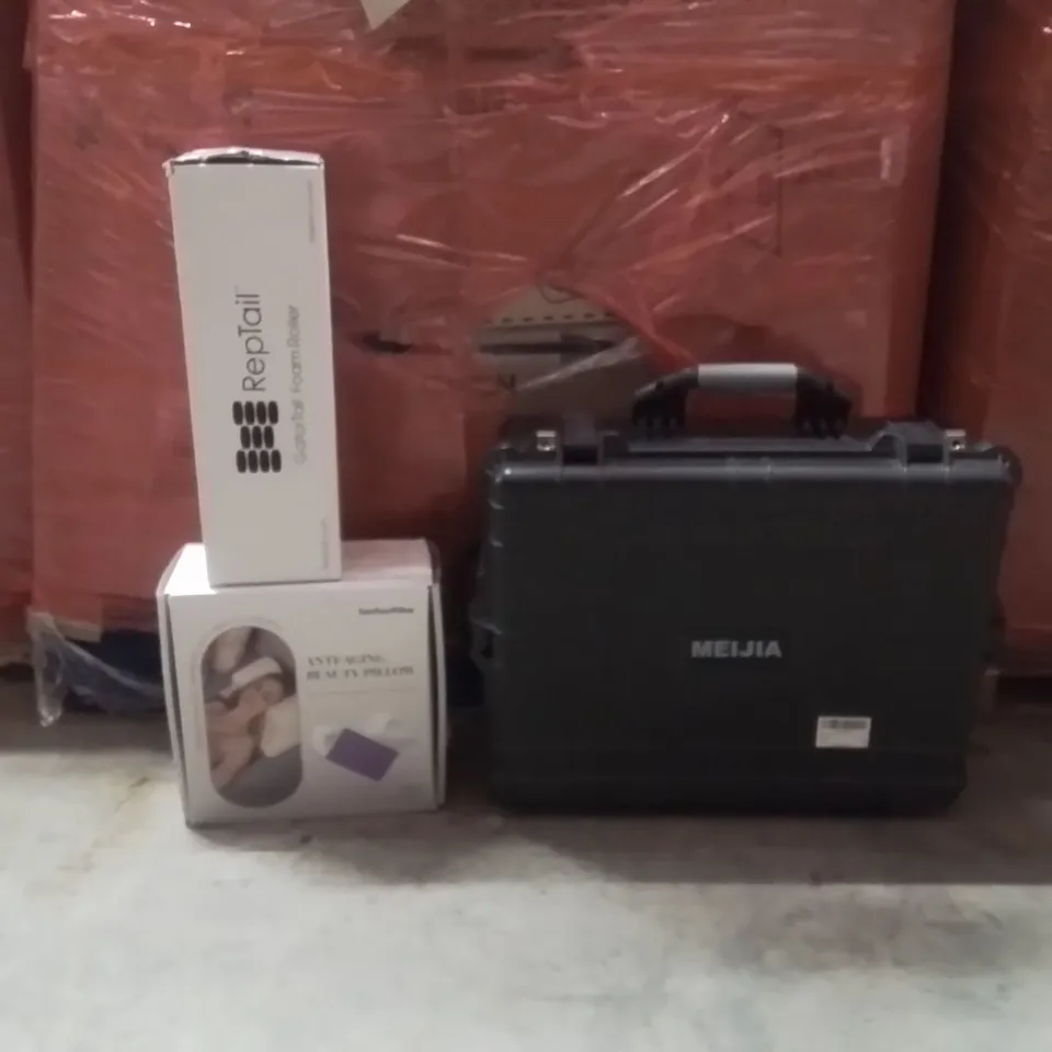 PALLET OF ASSORTED HOUSEHOLD GOODS AND PRODUCTS TO INCLUDE; PORTABLE PROTE,FOAM ROLLER,ANTI AGING BEAUTY PILLOW