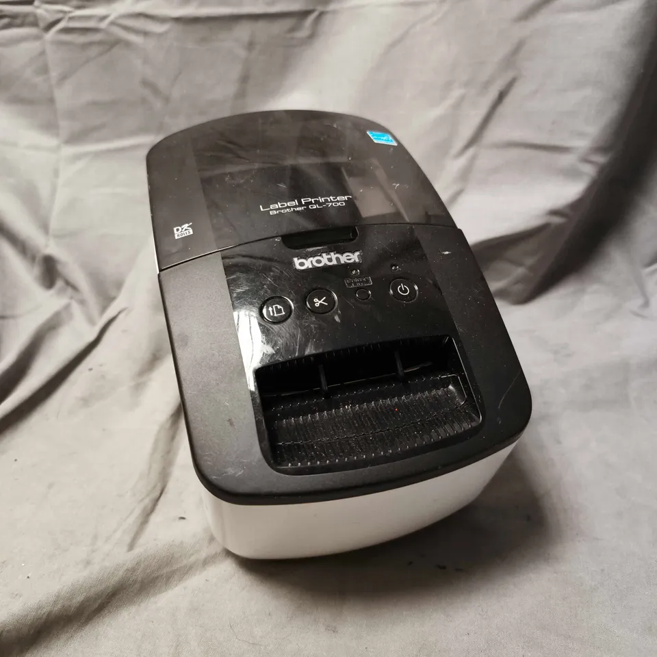 BROTHER QL-700 LABEL PRINTER (BLACK)
