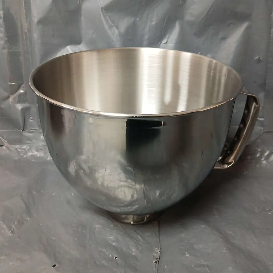 BOXED STAINLESS STEEL MIXER BOWL