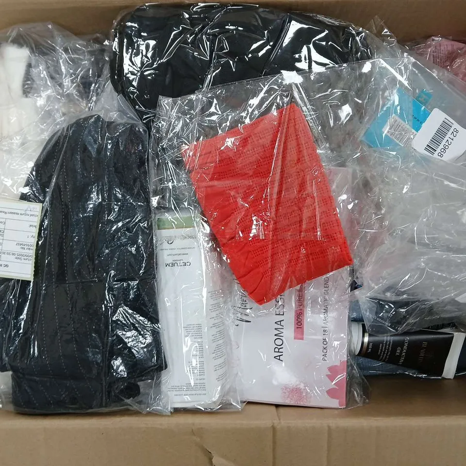 APPROXIMATELY 15 ASSORTED ITEMS TO INCLUDE AROMA ESSENTIAL OILS SET, SCR GOLD PH SKIN WASH, CONDUCTIVE GEL, ETC