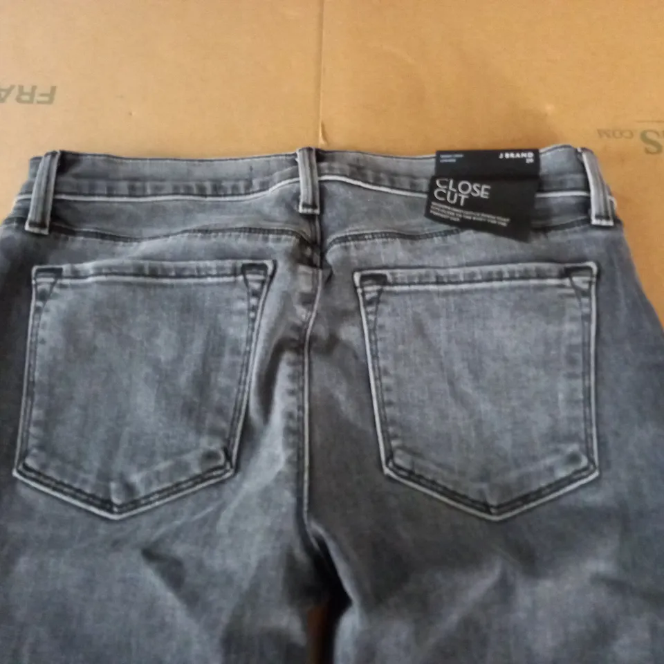 BRAND NEW J BRAND SKINNY CROP LOW RISE JEANS IN WASHED BLACK - 29