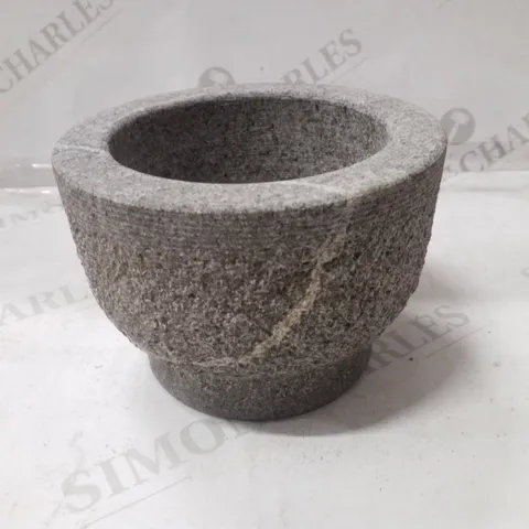 BOXED GRANITE MORTAR 