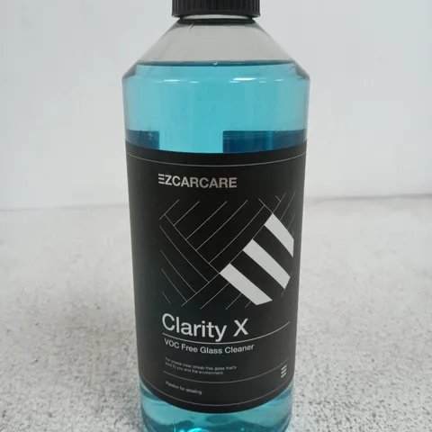 EZCARCARE CLARITY X VOC FREE GLASS CLEANER