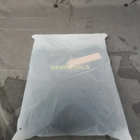 ESSENTIALS BLACK HOODIE SIZE M 