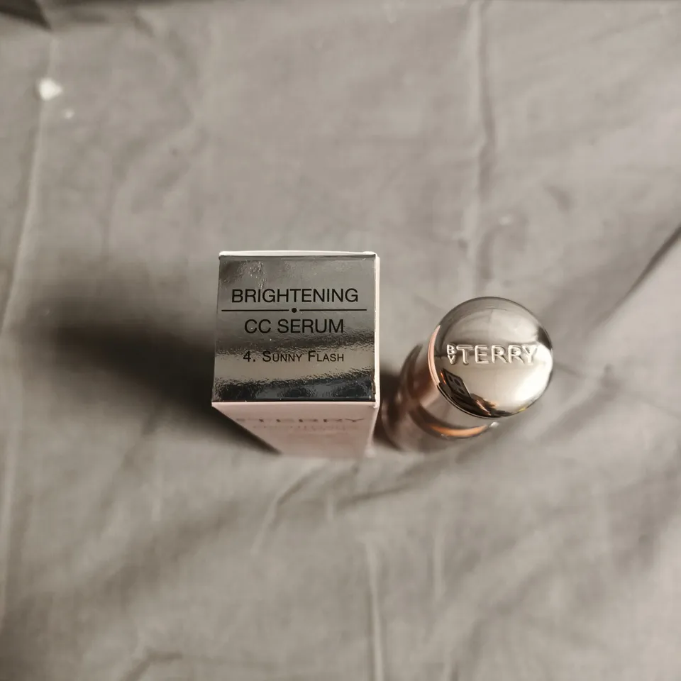 BOXED BY TERRY BRIGHTENING CC SERUMIN 4 SUNNY FLASH - 30ML