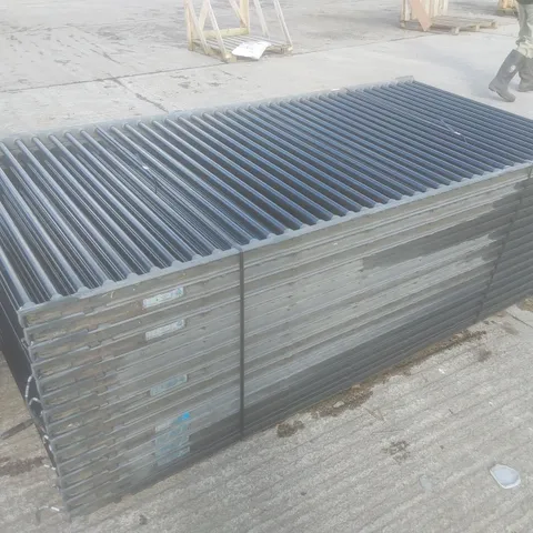 PALLET OF APPROX 15 X SOLYNDRA 200W SOLAR PANELS - MODEL: SL-200-200