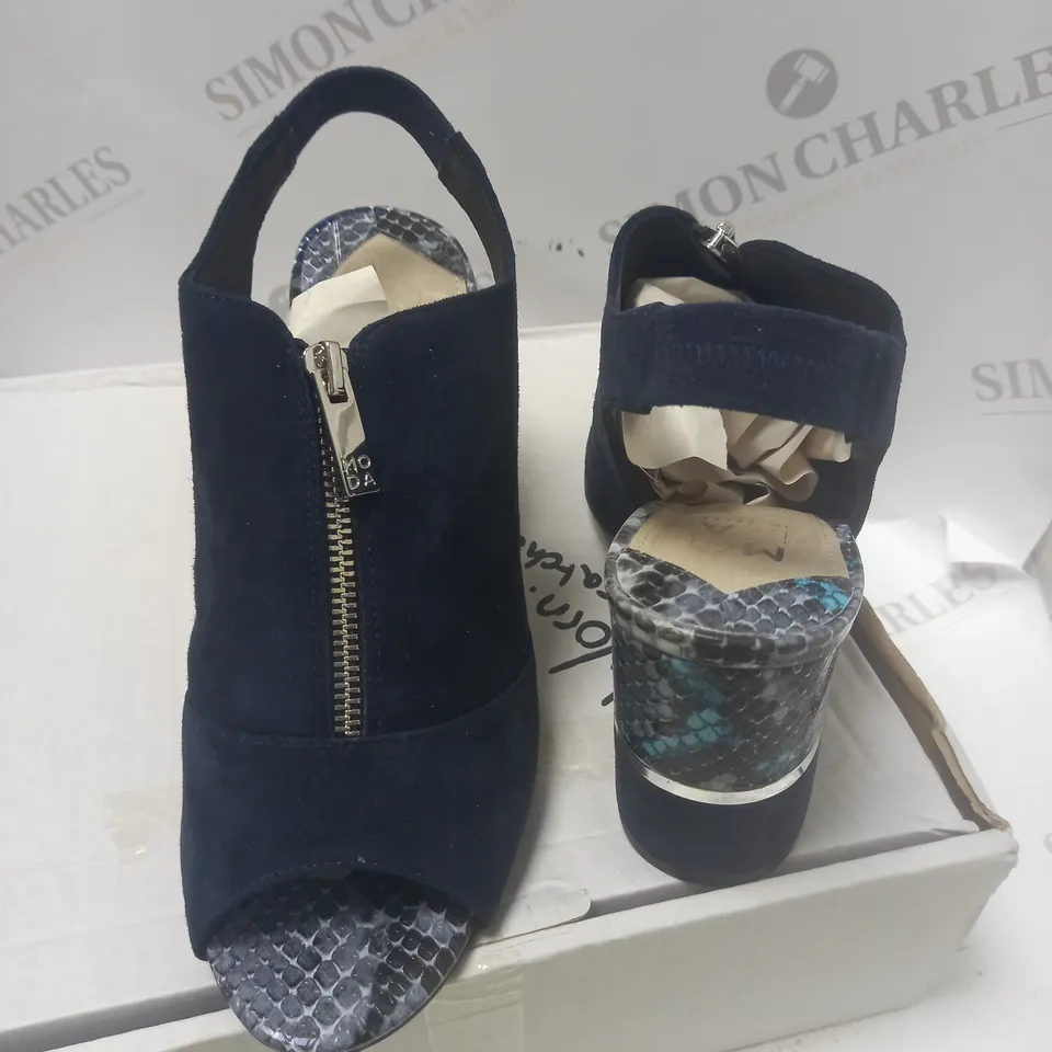 BOXED NAVY SUED MODA HEELS - SIZE 5