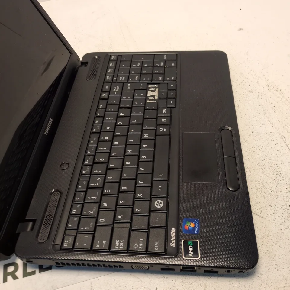 TOSHIBA SATELLITE C650D LAPTOP – BLACK, UK KEYBOARD (FAULTY: SCREEN DELAMINATION)