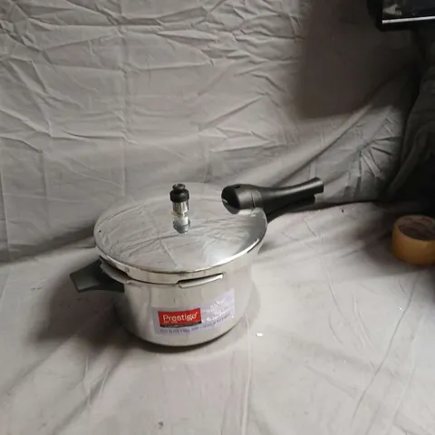 PRESTIGE QUICK 'N' TASTY 4-LITRE ALUMINIUM PRESSURE COOKER – BOXED