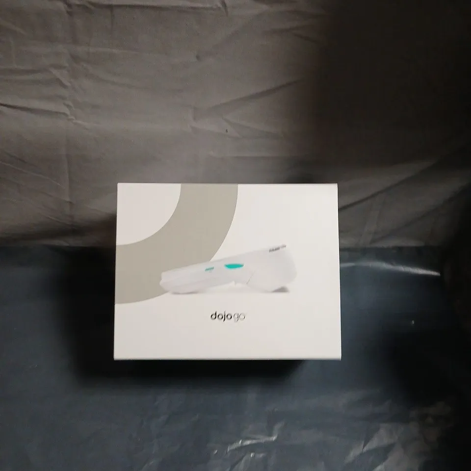 DOJOGO CARD READER  – WHITE 