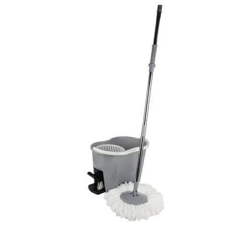 SPIN MOP BUCKET SYSTEM WITH 2 MICROFIBRE HEADS