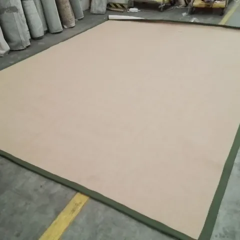 QUALITY DESIGNER AREA RUG APPROXIMATELY 390X300CM