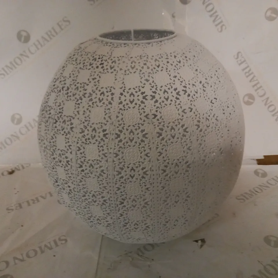 MICA GLOBE EASY FIT PENDANT RRP £35