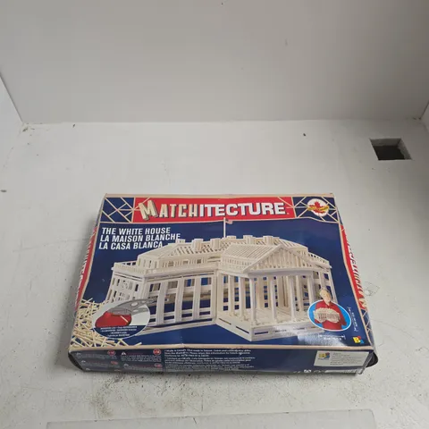 MATCHITECTURE THE WHITE HOUSE ARCHITECTURE MODEL KIT – BOXED