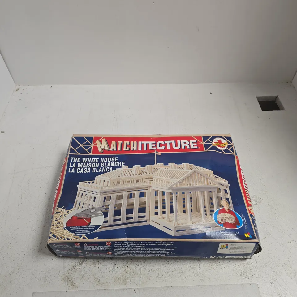 MATCHITECTURE THE WHITE HOUSE ARCHITECTURE MODEL KIT – BOXED
