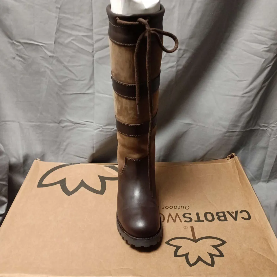 BOXED PAIR CABOTSWOOD WOMEN'S LEATHER KNEE-HIGH BOOTS – BROWN, STRAP DETAILING SIZE EU 38