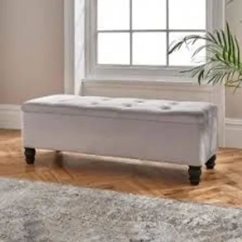 BRAND NEW BOXED HOMESDIRECT365 LIGHT GREY STORAGE BENCH