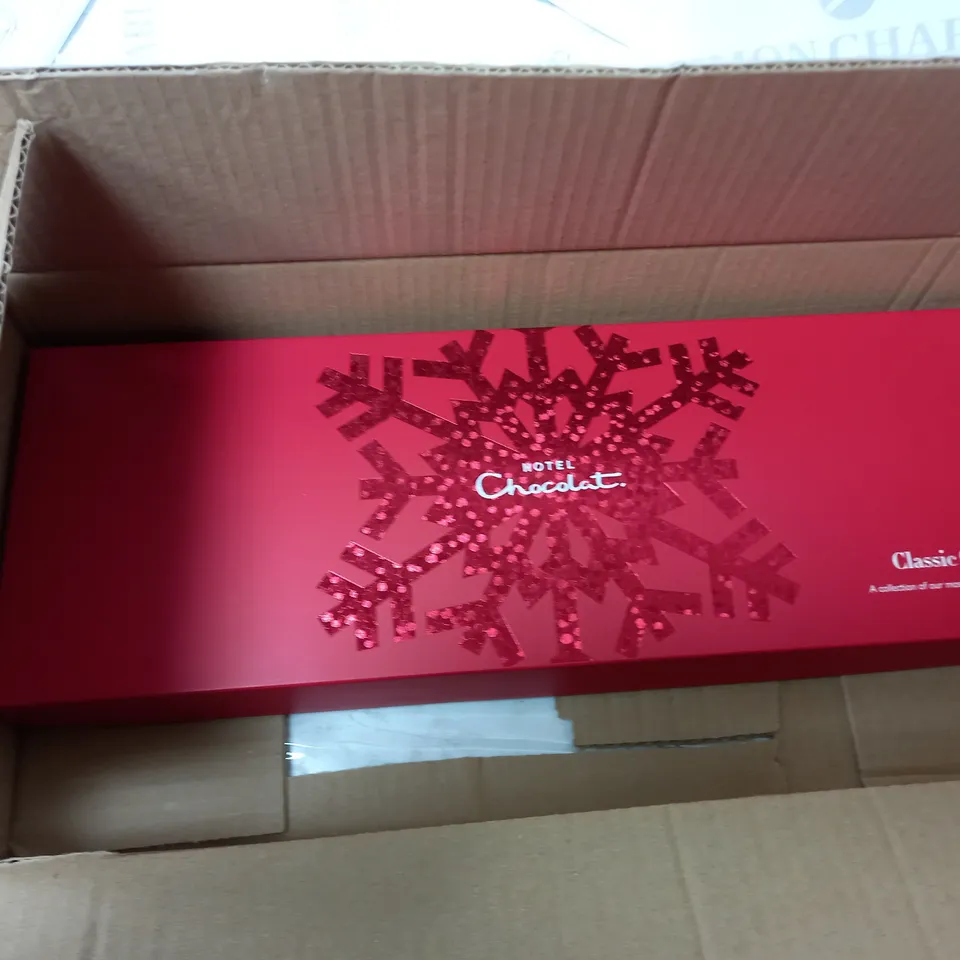 THE CLASSIC CHRISTMAS SLEEKSTER HOTEL CHOCOLAT  RRP £24.99